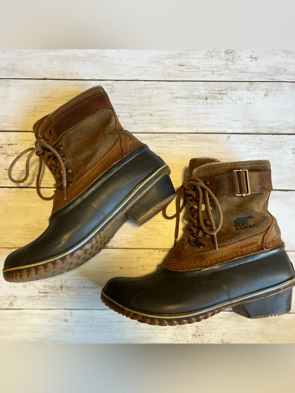 Sorel Womens Brown Winter Fancy Lace II Waterproof Winter Boot Size 8